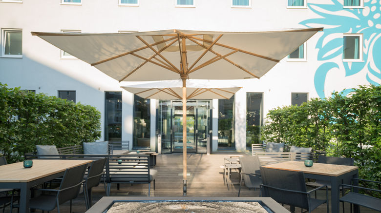 <b>Motel One Hamburg Airport Exterior</b>. Images powered by <a href="https://www.leonardoworldwide.com/" title="Leonardo Worldwide" target="_blank">Leonardo</a>.