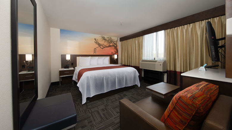 <b>Holiday Inn Brookfield-Milwaukee Suite</b>. Images powered by <a href="https://www.leonardoworldwide.com/" title="Leonardo Worldwide" target="_blank">Leonardo</a>.