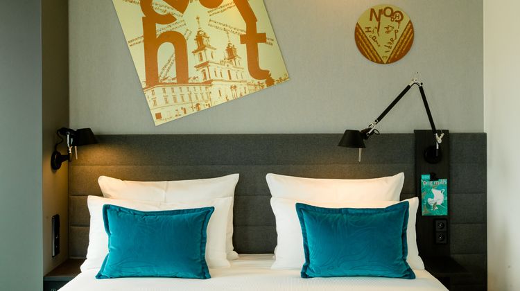 Motel One Warsaw Chopin Exterior