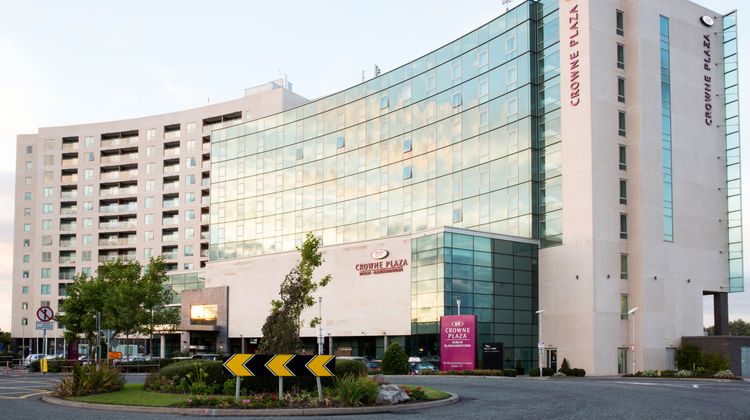 Crowne Plaza Dublin-Blanchardstown Exterior