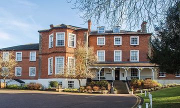 Brandshatch Place & Spa