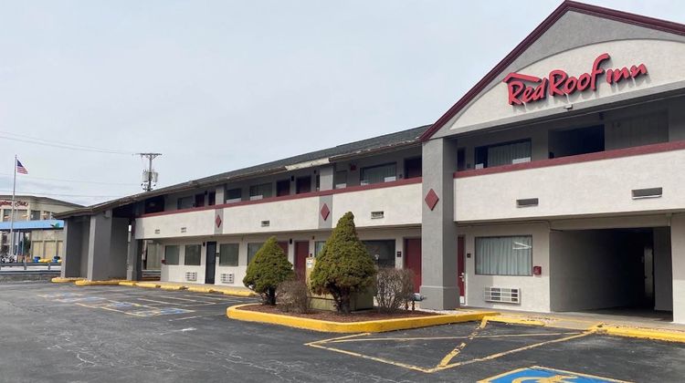 Red Roof Inn Somerset, PA Exterior
