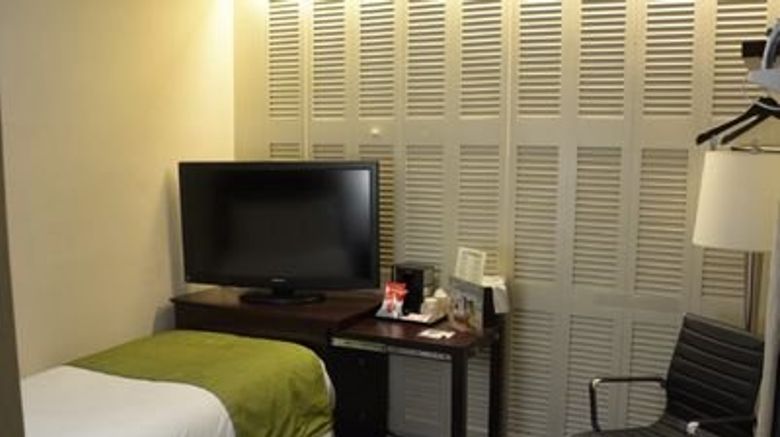 <b>Miami International Airport Hotel Room</b>. Images powered by <a href="https://www.leonardoworldwide.com/" title="Leonardo Worldwide" target="_blank">Leonardo</a>.