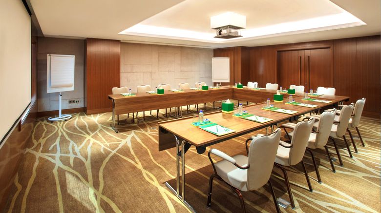 <b>Holiday Inn Dhaka City Centre Meeting</b>. Images powered by <a href="https://www.leonardoworldwide.com/" title="Leonardo Worldwide" target="_blank">Leonardo</a>.