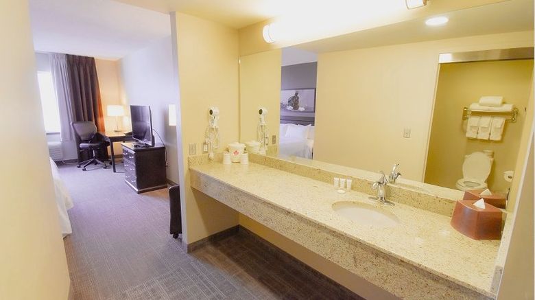 <b>Canad Inns Health Sciences Centre Room</b>. Images powered by <a href="https://www.leonardoworldwide.com/" title="Leonardo Worldwide" target="_blank">Leonardo</a>.