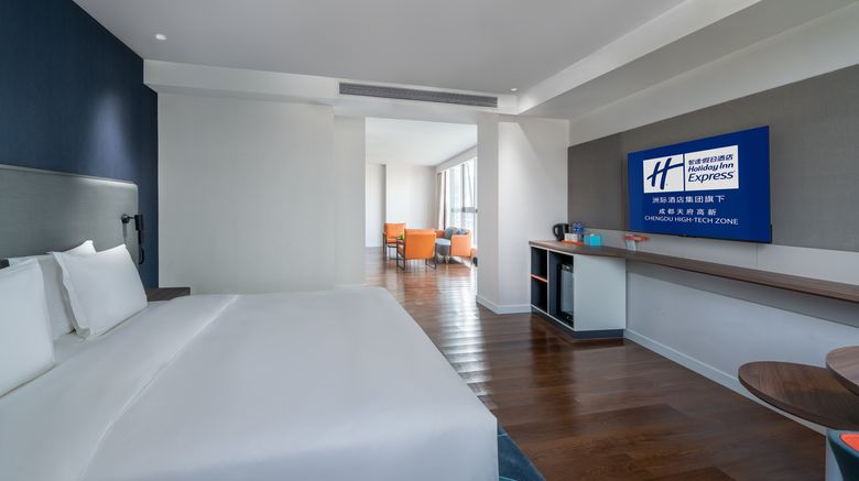 <b>Holiday Inn Exp Chengdu High-Tech Zone Suite</b>. Images powered by <a href="https://www.leonardoworldwide.com/" title="Leonardo Worldwide" target="_blank">Leonardo</a>.