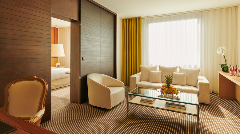 <b>InterContinental Geneve Suite</b>. Images powered by <a href="https://www.leonardoworldwide.com/" title="Leonardo Worldwide" target="_blank">Leonardo</a>.
