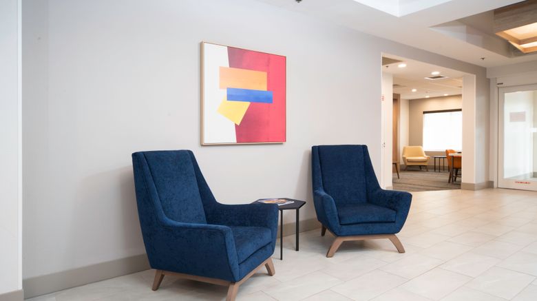 <b>Holiday Inn Express Lobby</b>. Images powered by <a href="https://www.leonardoworldwide.com/" title="Leonardo Worldwide" target="_blank">Leonardo</a>.