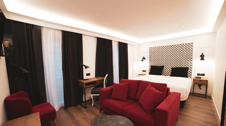 <b>Hotel Boutique Colon Plaza Room</b>. Images powered by <a href="https://www.leonardoworldwide.com/" title="Leonardo Worldwide" target="_blank">Leonardo</a>.