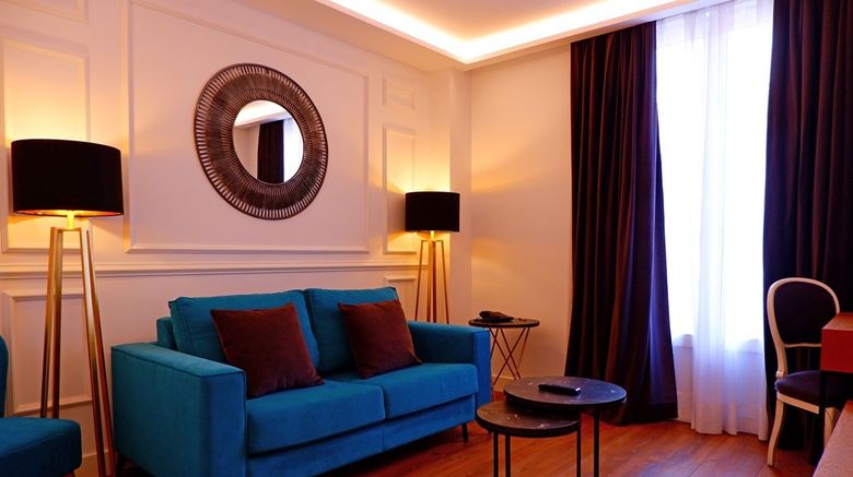 <b>Hotel Boutique Colon Plaza Room</b>. Images powered by <a href="https://www.leonardoworldwide.com/" title="Leonardo Worldwide" target="_blank">Leonardo</a>.