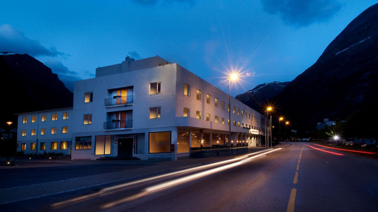 Sunndalsora Hotell Exterior