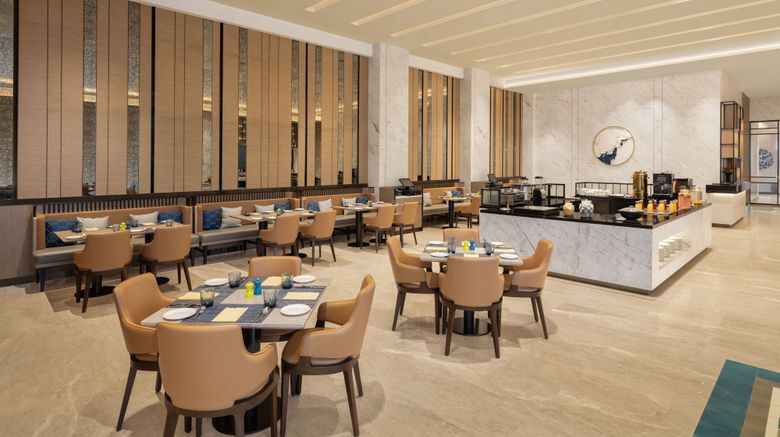 <b>Fairfield Marriott Mumbai Intl Airport Restaurant</b>. Images powered by <a href="https://www.leonardoworldwide.com/" title="Leonardo Worldwide" target="_blank">Leonardo</a>.