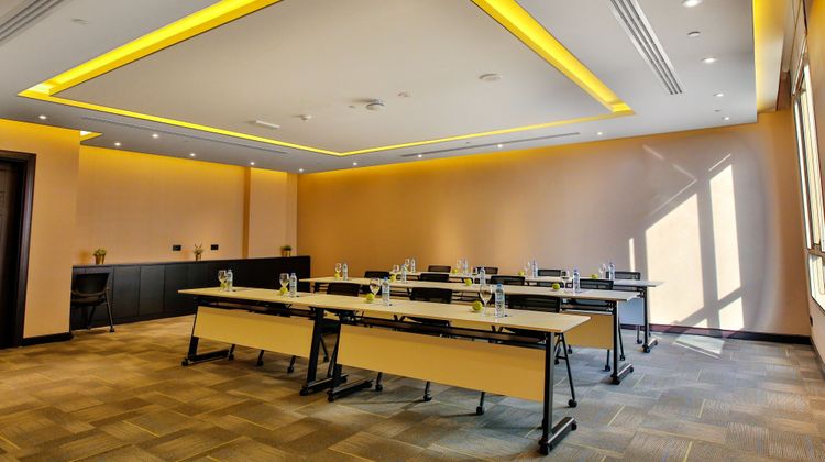 Four Points by Sheraton Production City Meeting