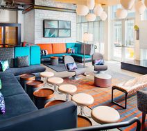 aloft Philadelphia Airport Lobby