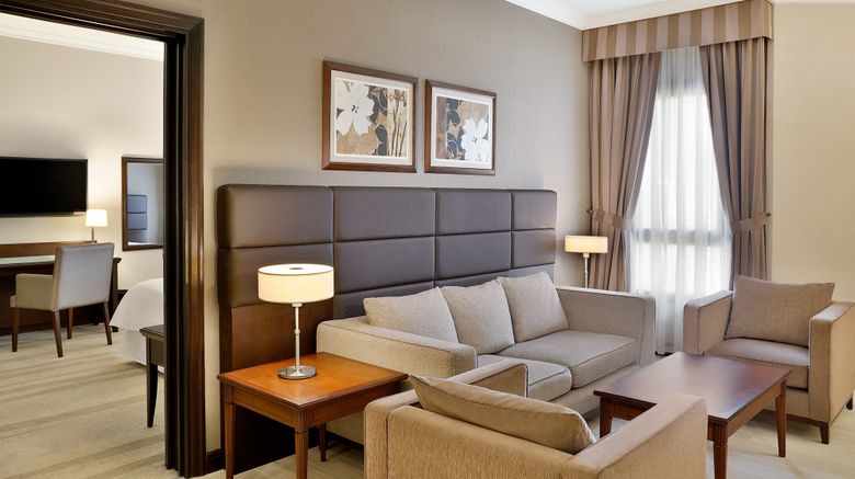 <b>Sheraton Riyadh Hotel & Towers Room</b>. Images powered by <a href="https://www.leonardoworldwide.com/" title="Leonardo Worldwide" target="_blank">Leonardo</a>.