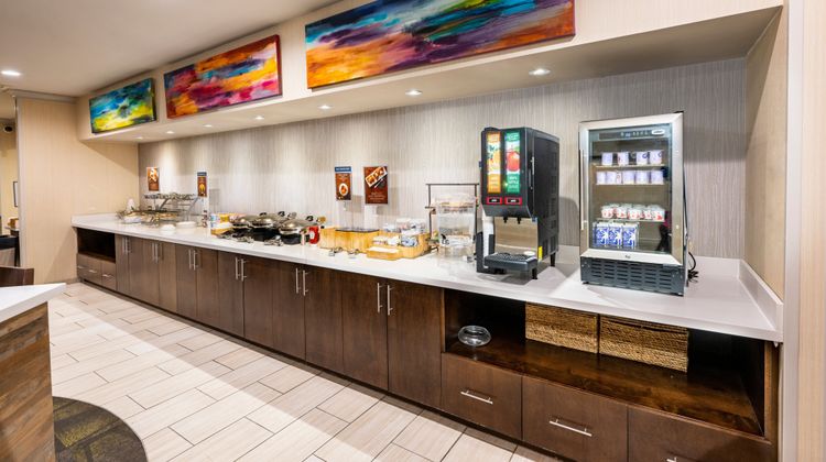 Fairfield Inn & Suites St Louis Chesterfield Restaurant