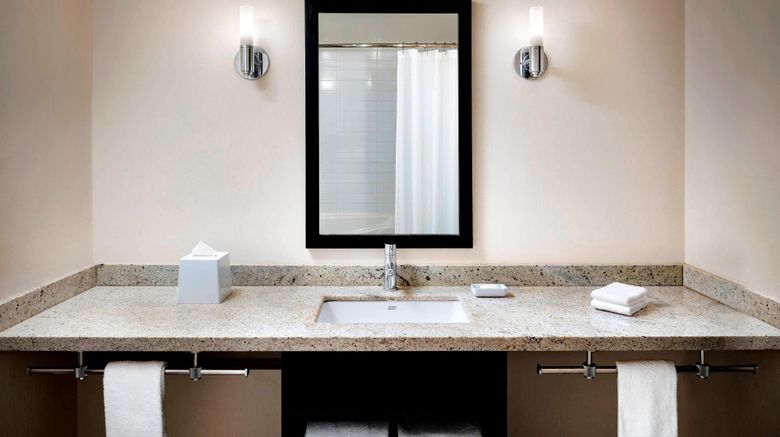 <b>Four Points Mississauga Meadowvale Room</b>. Images powered by <a href="https://www.leonardoworldwide.com/" title="Leonardo Worldwide" target="_blank">Leonardo</a>.
