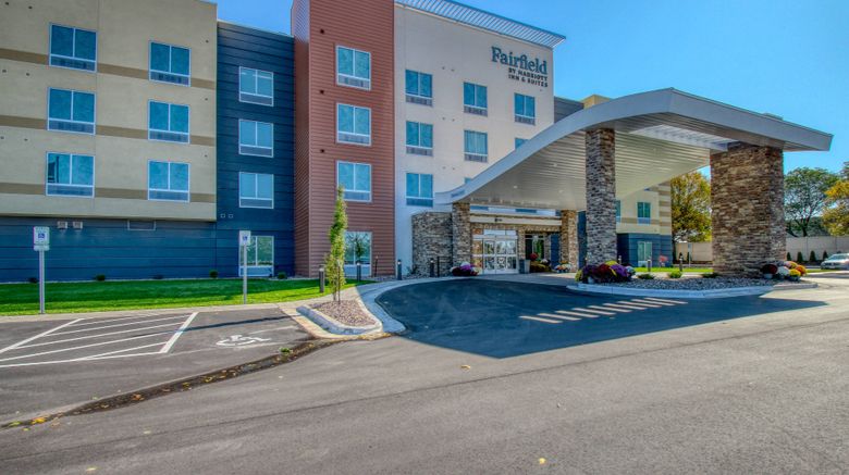 <b>Fairfield Inn & Suites Appleton Exterior</b>. Images powered by <a href="https://www.leonardoworldwide.com/" title="Leonardo Worldwide" target="_blank">Leonardo</a>.