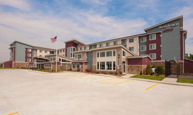 Residence Inn Bloomington Exterior