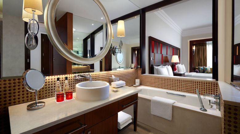 <b>JW Marriott Hotel Bengaluru Room</b>. Images powered by <a href=https://www.travelagewest.com/Hotels/Bengaluru-India/