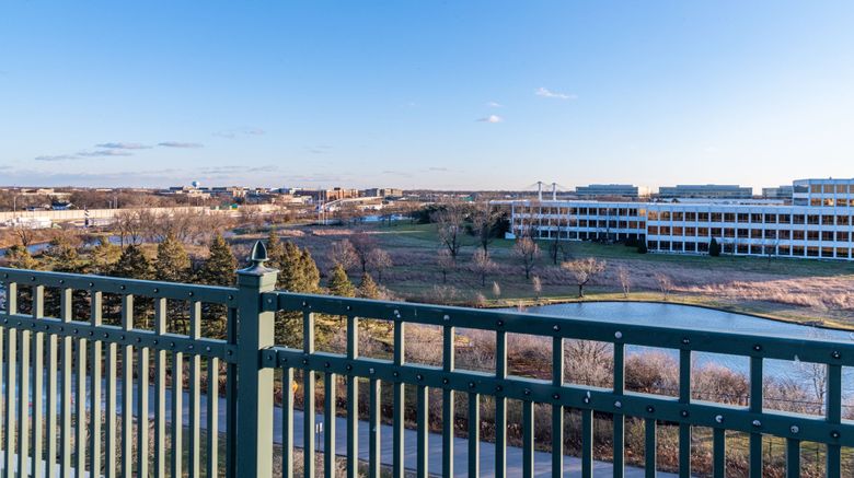 <b>Chicago Marriott Suites Deerfield Exterior</b>. Images powered by <a href="https://www.leonardoworldwide.com/" title="Leonardo Worldwide" target="_blank">Leonardo</a>.