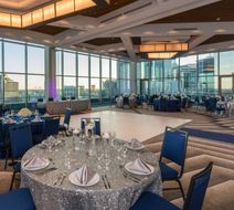SpringHill Suites Charlotte City Center Lobby