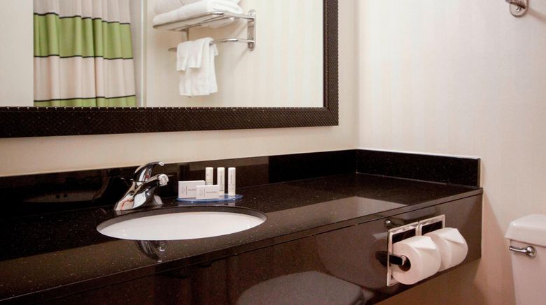 <b>Fairfield Inn Forsyth Decatur Room</b>. Images powered by <a href="https://www.leonardoworldwide.com/" title="Leonardo Worldwide" target="_blank">Leonardo</a>.