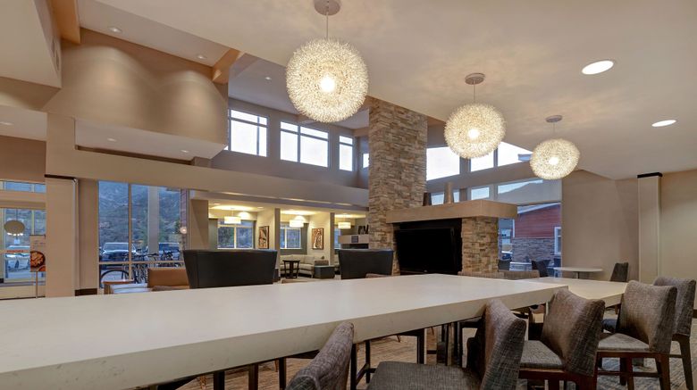 <b>Residence Inn Glenwood Springs Lobby</b>. Images powered by <a href="https://www.leonardoworldwide.com/" title="Leonardo Worldwide" target="_blank">Leonardo</a>.