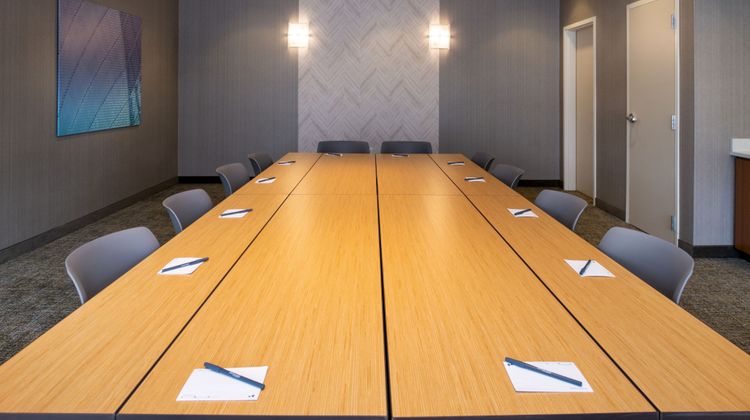 SpringHill Suites Greensboro Airport Meeting