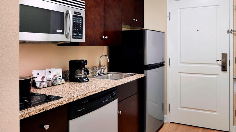 <b>TownePlace Suites Harrisburg Hershey Suite</b>. Images powered by <a href="https://www.leonardoworldwide.com/" title="Leonardo Worldwide" target="_blank">Leonardo</a>.