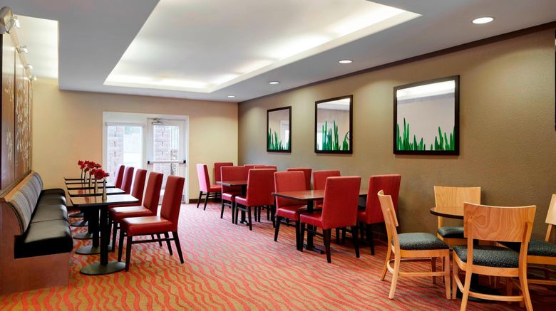 <b>TownePlace Suites Harrisburg Hershey Restaurant</b>. Images powered by <a href="https://www.leonardoworldwide.com/" title="Leonardo Worldwide" target="_blank">Leonardo</a>.