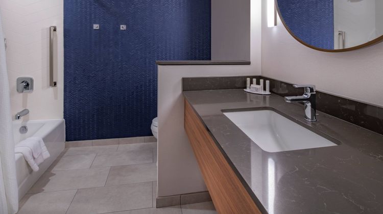 Fairfield Inn & Suites Klamath Falls Room