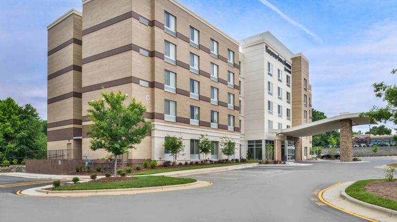 <b>Fairfield Inn & Suites Raleigh Cary Exterior</b>. Images powered by <a href="https://www.leonardoworldwide.com/" title="Leonardo Worldwide" target="_blank">Leonardo</a>.