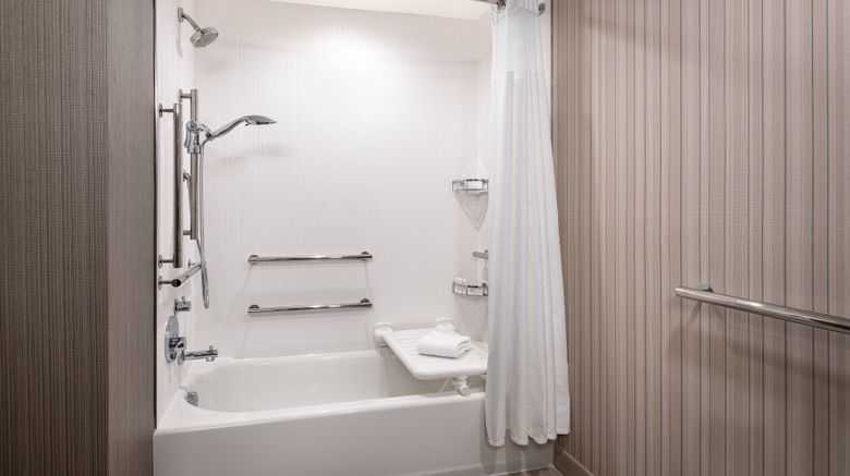 <b>Courtyard Petaluma Sonoma County Room</b>. Images powered by <a href="https://www.leonardoworldwide.com/" title="Leonardo Worldwide" target="_blank">Leonardo</a>.