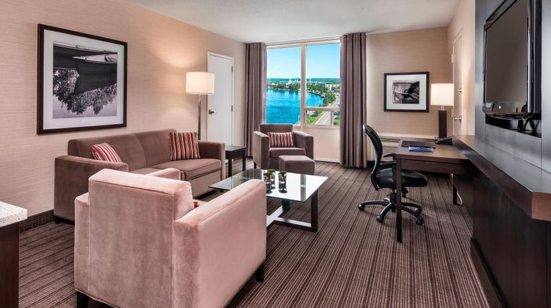 <b>Delta Hotels Sault Ste. Marie Waterfront Suite</b>. Images powered by <a href="https://www.leonardoworldwide.com/" title="Leonardo Worldwide" target="_blank">Leonardo</a>.