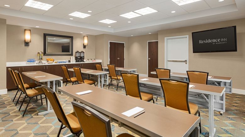 <b>Residence Inn Denver Cherry Creek Meeting</b>. Images powered by <a href="https://www.leonardoworldwide.com/" title="Leonardo Worldwide" target="_blank">Leonardo</a>.