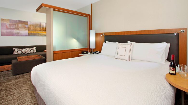 <b>SpringHill Suites Madera Suite</b>. Images powered by <a href="https://www.leonardoworldwide.com/" title="Leonardo Worldwide" target="_blank">Leonardo</a>.