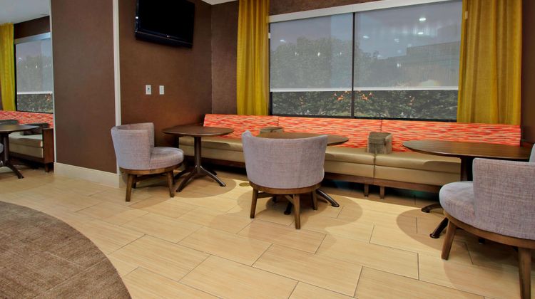 SpringHill Suites Madera Restaurant