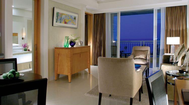 Sheraton Haikou Hotel Suite