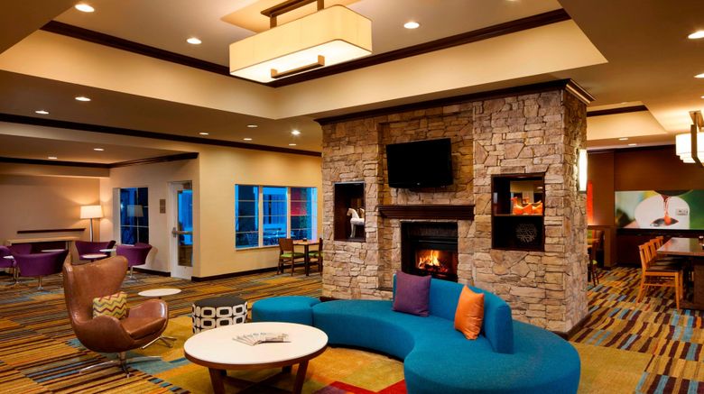 <b>Fairfield Inn & Suites Houston IAH Lobby</b>. Images powered by <a href="https://www.leonardoworldwide.com/" title="Leonardo Worldwide" target="_blank">Leonardo</a>.