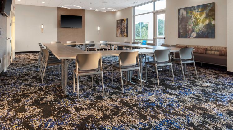 SpringHill Suites Kansas City Airport Meeting