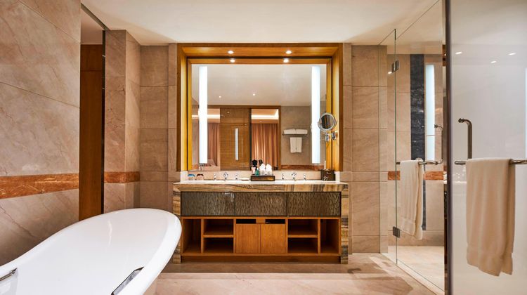 Sheraton Chuzhou Hotel Room