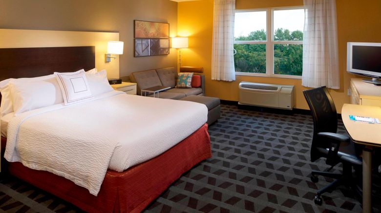 <b>TownePlace Suites Jacksonville Suite</b>. Images powered by <a href="https://www.leonardoworldwide.com/" title="Leonardo Worldwide" target="_blank">Leonardo</a>.