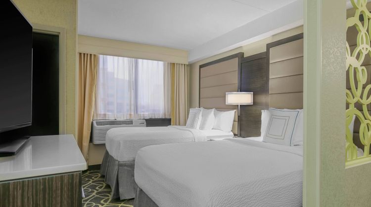 SpringHill Suites by Marriott Suite