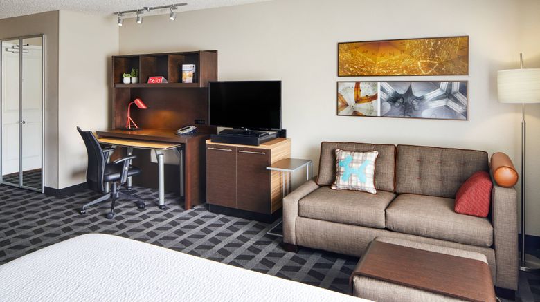 <b>TownePlace Suites at Arizona Mills Mall Suite</b>. Images powered by <a href="https://www.leonardoworldwide.com/" title="Leonardo Worldwide" target="_blank">Leonardo</a>.