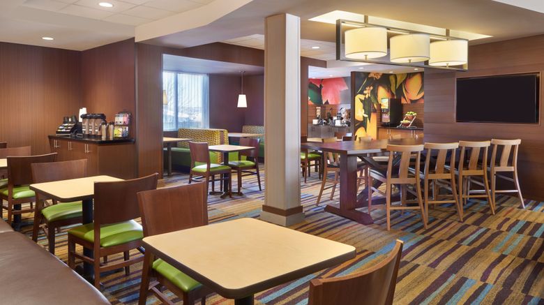 <b>Fairfield Inn & Suites Barrie Restaurant</b>. Images powered by <a href="https://www.leonardoworldwide.com/" title="Leonardo Worldwide" target="_blank">Leonardo</a>.
