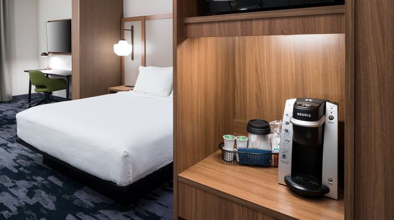 <b>Fairfield Inn & Stes Savannah I-95 North Suite</b>. Images powered by <a href="https://www.leonardoworldwide.com/" title="Leonardo Worldwide" target="_blank">Leonardo</a>.