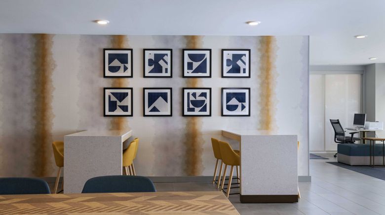 <b>TownePlace Suites Brentwood Restaurant</b>. Images powered by <a href="https://www.leonardoworldwide.com/" title="Leonardo Worldwide" target="_blank">Leonardo</a>.