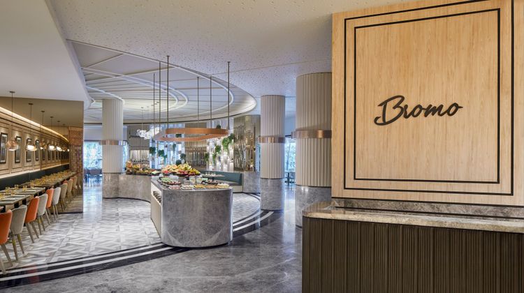 Sheraton Surabaya Hotel & Towers Restaurant