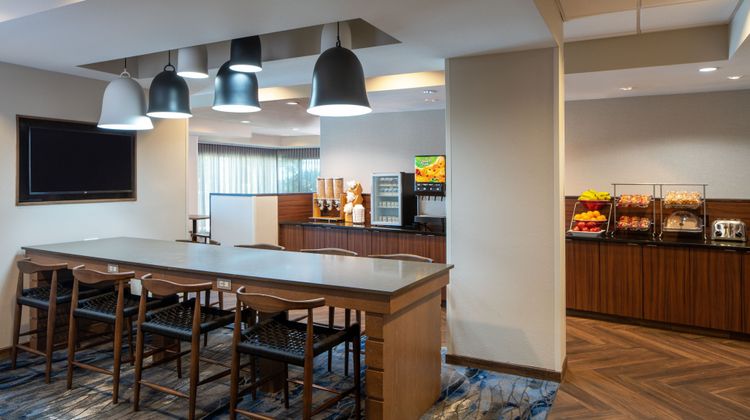 Fairfield Inn & Suites Destin Restaurant